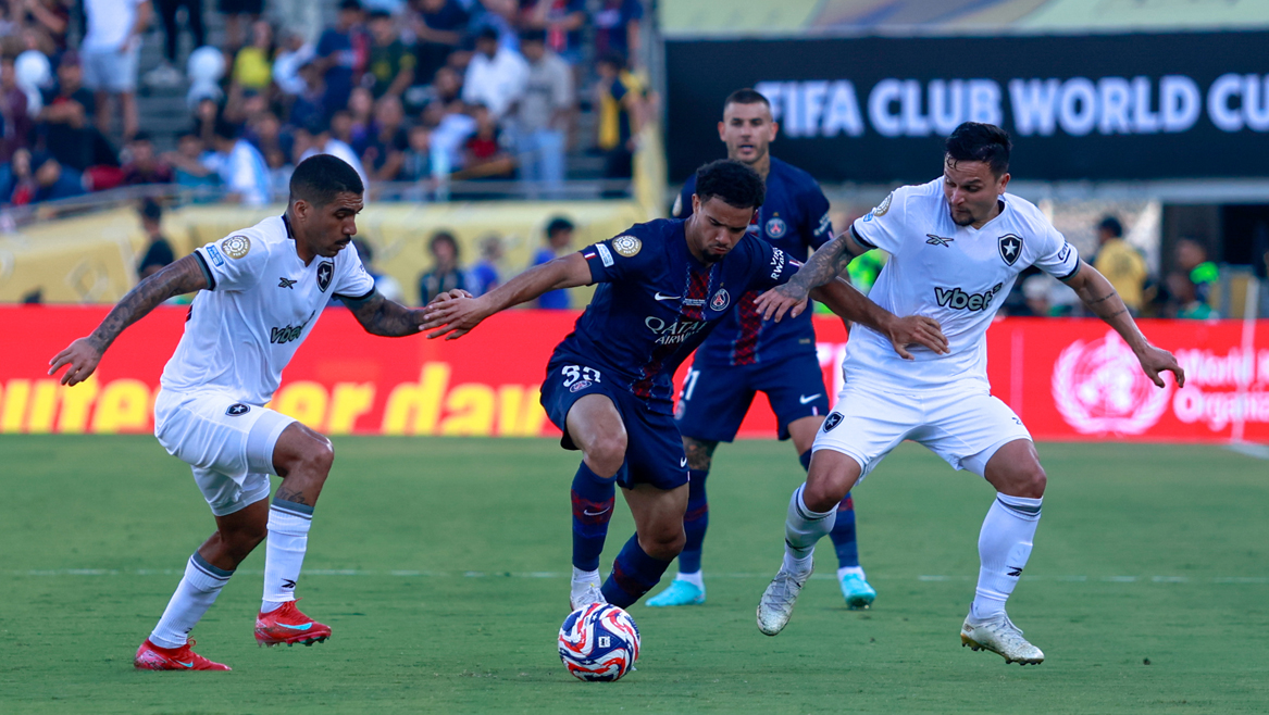 Triunfo de PSG sobre Metz por 3 a 2